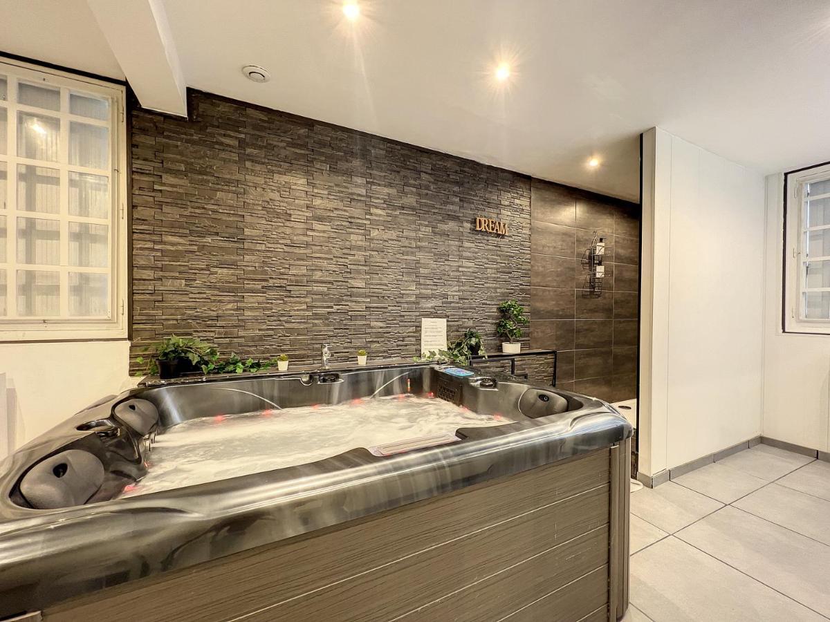 Dream Loft Jacuzzi - Sauna Brest Exterior photo